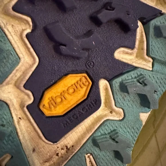 Hoka Speedgoat 4 Shoes Womens 10 Blue Daily Trail Woods Hiking Terrain Vibram - Picture 7 of 9